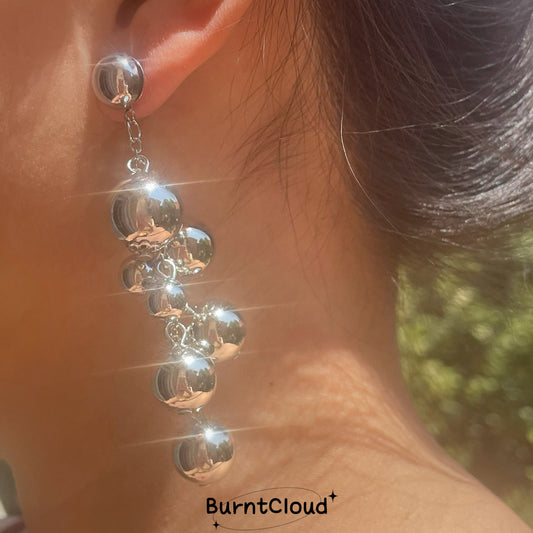 E22 Metal Balls Chain Earrings
