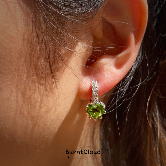E3 Green Hearts-shaped Zirconia Hoop Earrings