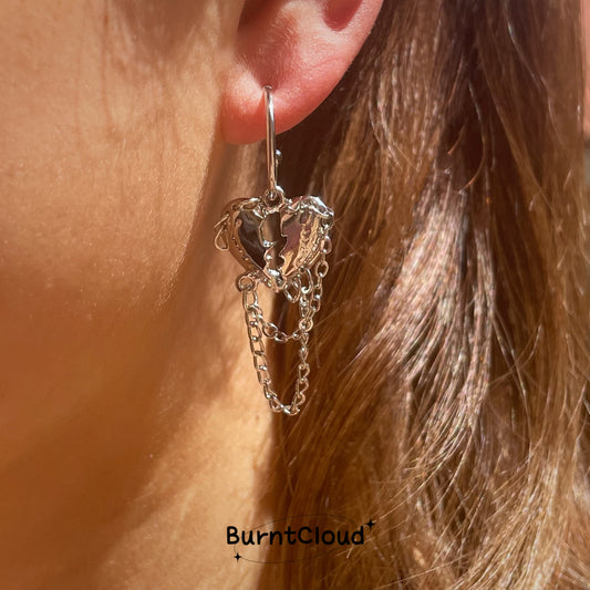 E24 Broken Cold Heart Drop Earrings